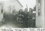John A, Peggy, Mommy, Danny "Jew" Campbell, Rita 1942